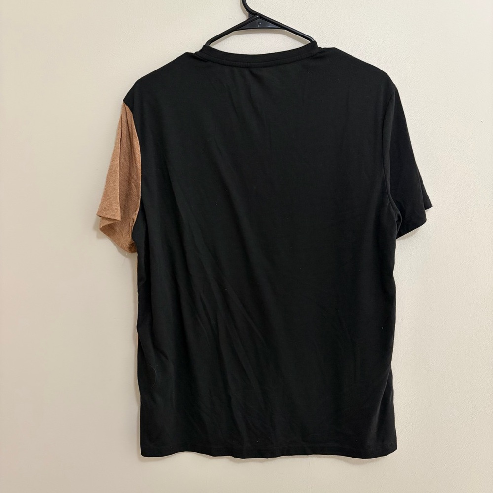 SHEIN Black and Tan Short Sleeve Tee - Picture 3 of 3